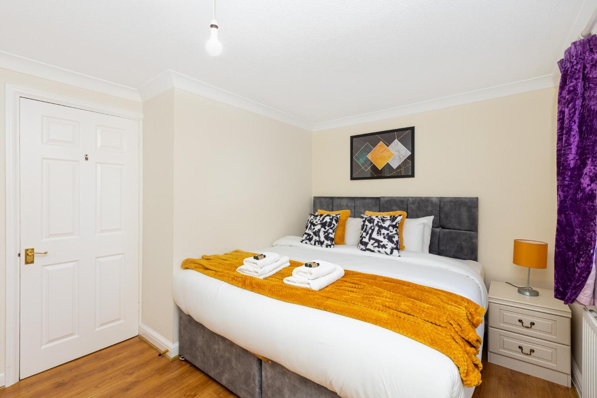 לונדון Charming 1Br Flat, Canning Town, Excel, City Hall מראה חיצוני תמונה